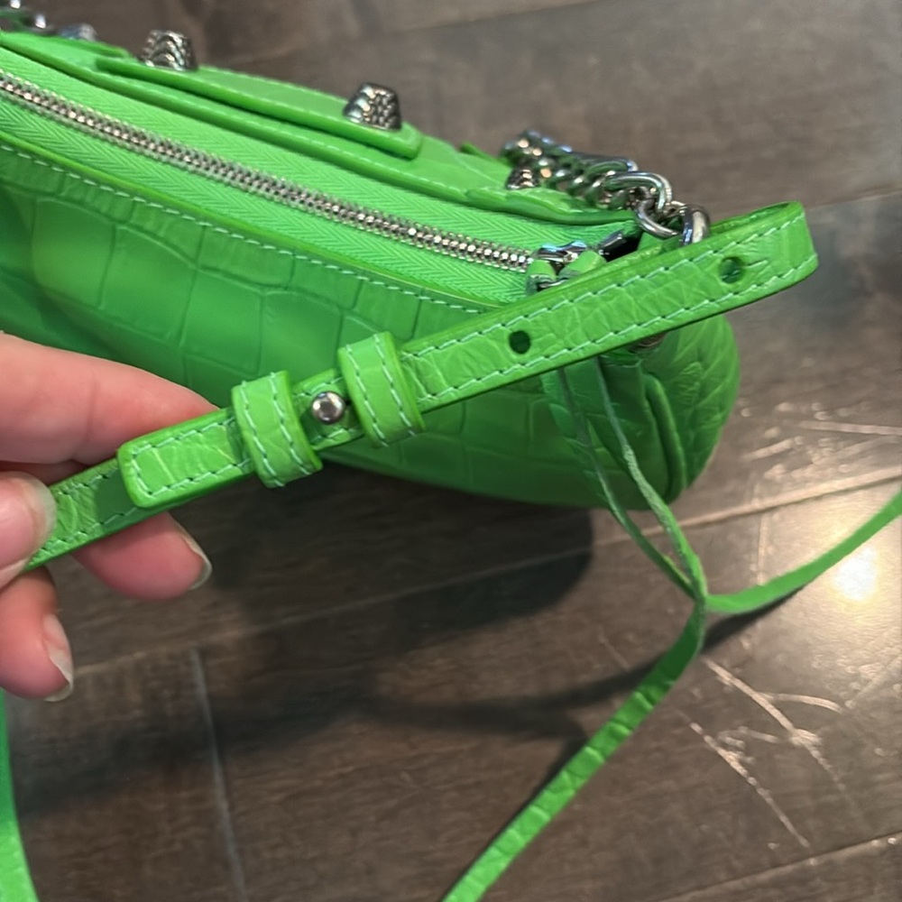 Balenciaga Le Cagole Mini Bag in Acid Green - Picture 12 of 16